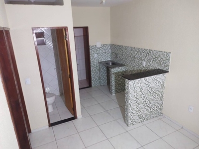 Alugo Excelente Apartamento 2 Quartos Área de Serviço Montese/Jardim América