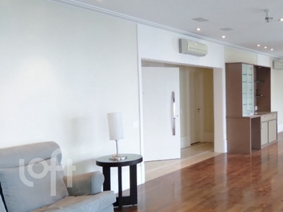 Apartamento à venda em Moema Índios com 316 m², 4 quartos, 4 suítes, 5 vagas
