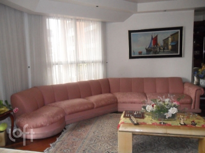 Apartamento à venda em Moema Pássaros com 200 m², 3 quartos, 3 suítes, 4 vagas