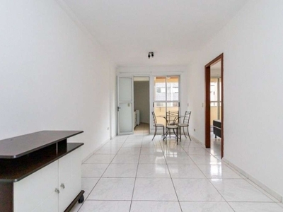 Apartamento com 2 dormitórios para alugar, 76 m² por r$ 2.358,60/mês - centro - curitiba/pr