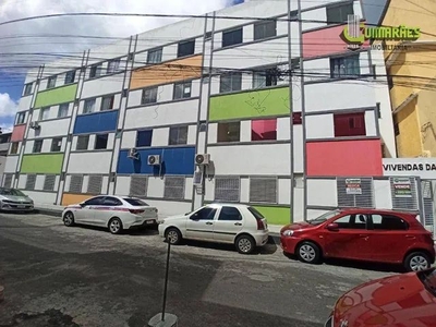Apartamento com 2 quartos para alugar, 32 m² por R$ 1.070/mês - Ribeira - Salvador/BA