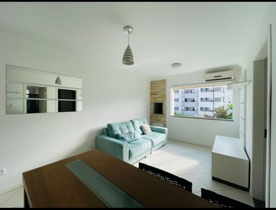 Apartamento no Bairro Vila Itoupava em Blumenau com 1 Dormitórios e 50 m²