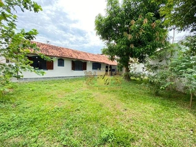 Casa com 3 dormitórios para alugar, 140 m² por R$ 3.917,00/mês - Itaipu - Niterói/RJ