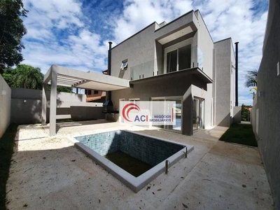 Casa de Condomínio para venda e aluguel em Vila Verde de 286.00m² com 3 Quartos, 3 Suites