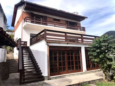 Casa em condomínio para locação em teresópolis, carlos guinle, 4 dormitórios, 1 suíte, 4 banheiros, 5 vagas