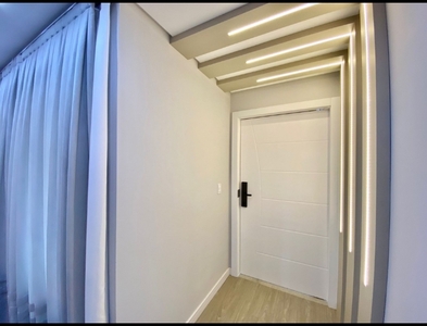 Apartamento no Bairro Água Verde em Blumenau com 2 Dormitórios (1 suíte) e 72 m²