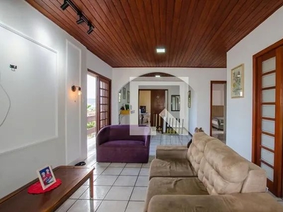 Casa para Aluguel - Itacorubi, 2 Quartos, 100 m2