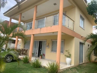Casa para aluguel tem 100 metros quadrados com 3 quartos em Buraquinho - Lauro de Freitas