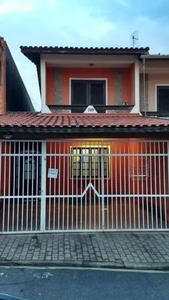 Casa para venda e aluguel em Jardim Cocaia de 175.00m² com 2 Quartos, 2 Suites e 2 Garagen