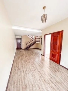 Casa para venda e aluguel em Piratininga de 125.00m² com 3 Quartos, 1 Suite e 3 Garagens