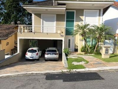 Linda casa a venda no condominio morada dos pinheiros aldeia da serra