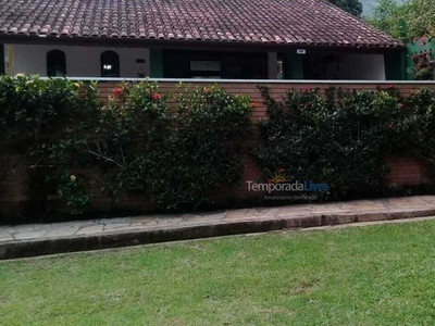 Casa 5 dorm com Piscina no cond. Pedra Verde Praia Lazaro Ubatuba