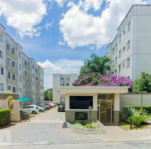 Apartamento com 2 quartos à venda no bairro Água Chata, 47m²
