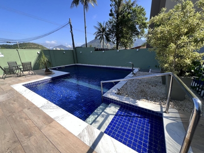 Apartamento em Martim de Sá, Caraguatatuba/SP de 54m² 2 quartos à venda por R$ 359.000,00