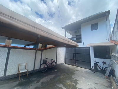 Casa em Barranco Alto, Caraguatatuba/SP de 131m² 3 quartos à venda por R$ 379.000,00