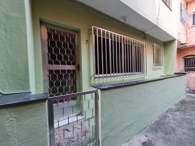 Casa em Centro, São João de Meriti/RJ de 76m² 2 quartos para locação R$ 1.000,00/mes