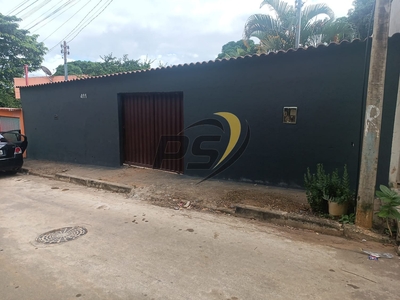 Casa em Jardim do Trevo, Governador Valadares/MG de 576m² 3 quartos à venda por R$ 269.000,00