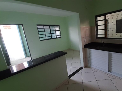 Casa em Jardim Nova Palmares II, Valinhos/SP de 60m² 2 quartos para locação R$ 1.350,00/mes