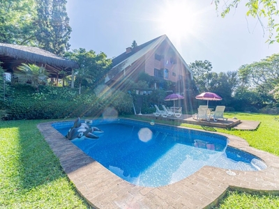 Casa em Parque Dom Henrique, Cotia/SP de 420m² 4 quartos à venda por R$ 1.669.000,00