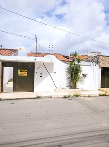 Casa em Residencial Pinheiros, São Luís/MA de 250m² 3 quartos para locação R$ 1.800,00/mes