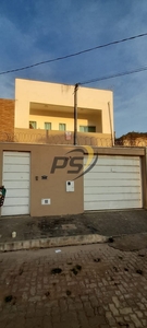 Casa em Tiradentes, Governador Valadares/MG de 217m² 3 quartos à venda por R$ 599.000,00