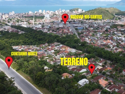 Terreno em Cidade Jardim, Caraguatatuba/SP de 360m² à venda por R$ 258.000,00
