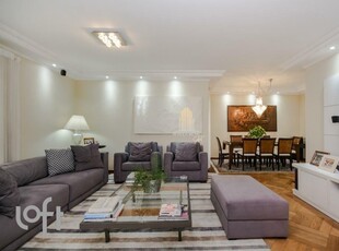 Apartamento à venda em Moema Índios com 195 m², 4 quartos, 3 suítes, 3 vagas