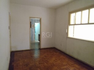 Apartamento à venda por R$ 280.000