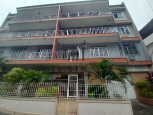 Apartamento em Vila Valqueire, Rio de Janeiro/RJ de 76m² 2 quartos à venda por R$ 279.000,00