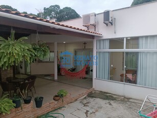 Casa em Araçatiba, Maricá/RJ de 350m² 3 quartos à venda por R$ 799.000,00