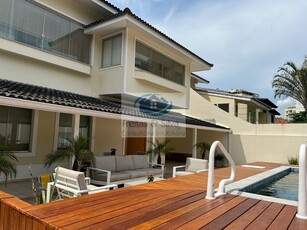 Casa em Barra da Tijuca, Rio de Janeiro/RJ de 550m² 4 quartos à venda por R$ 3.199.000,00