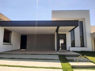 Casa em Jacaré, Cabreúva/SP de 168m² 3 quartos à venda por R$ 899.000,00