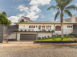 Casa em Jardim Carvalho, Ponta Grossa/PR de 275m² 1 quartos à venda por R$ 1.860.000,00 ou para locação R$ 8.000,00/mes