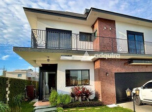 Casa em Jardim Carvalho, Ponta Grossa/PR de 298m² 3 quartos à venda por R$ 2.699.000,00