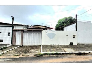 Casa em Nova Parnamirim, Parnamirim/RN de 240m² 3 quartos à venda por R$ 518.000,00