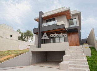 Casa em Orfãs, Ponta Grossa/PR de 300m² 3 quartos à venda por R$ 1.799.000,00