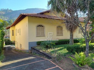Casa em Parque do Imbui, Teresópolis/RJ de 300m² 6 quartos à venda por R$ 1.059.000,00