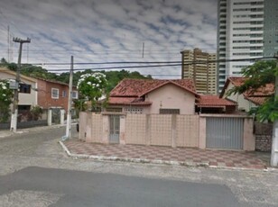 Casa em Petrópolis, Natal/RN de 147m² 3 quartos à venda por R$ 424.000,00