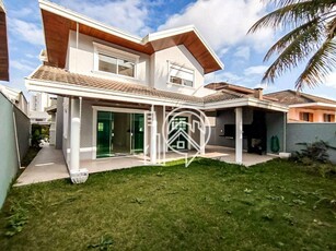 Casa em Urbanova, São José dos Campos/SP de 245m² 3 quartos à venda por R$ 1.699.000,00