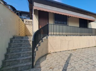 Casa em Vila Jaboticabeira, Taubaté/SP de 279m² 2 quartos para locação R$ 1.600,00/mes