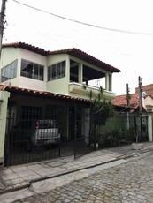 Casa em Zé Garoto, São Gonçalo/RJ de 160m² 4 quartos à venda por R$ 449.000,00