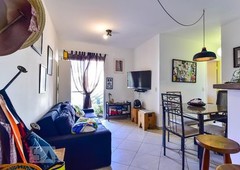 APARTAMENTO no 8º andar com 2 dormitórios e 1 garagem