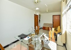 APARTAMENTO no 3º andar mobiliado com 4 dormitórios e 2 garagens