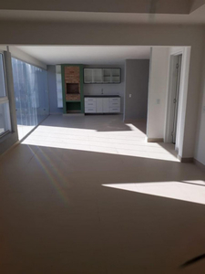 Cobertura nova com 03 suites , vista para o mar á 300 metros da praia Ubatuba/SP