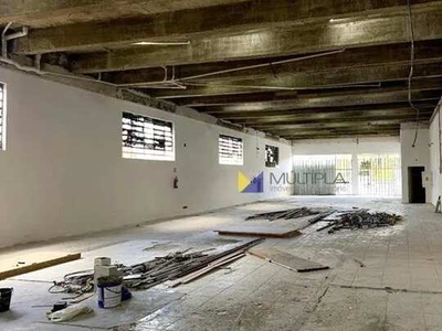 Imóvel Comercial para alugar em Vila Galvão de 553.00m² com 6 Garagens