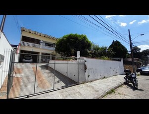 Casa no Bairro Itoupava Central em Blumenau com 2 Dormitórios e 110 m²