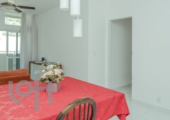 Apartamento à venda em Tijuca com 80 m², 2 quartos, 1 suíte, 1 vaga