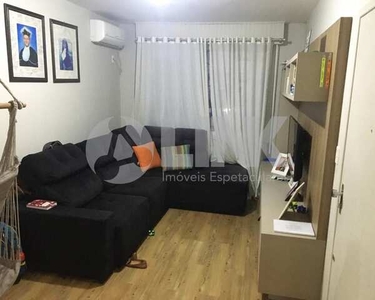 Apartamento 2 dormitórios com 1 vaga de garagem à venda no bairro Cristal em Porto Alegre