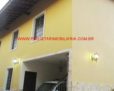 Apartamento - Bairro da Luz/Nova Iguaçu - 2 Quartos, Sala Ampla, 2 Banheiros e Garagem