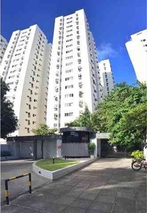 Apartamento com 3 quartos à venda no bairro Torre, 60m²